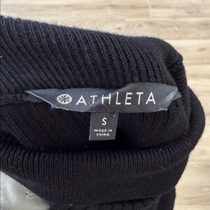 Athleta Classic Black Knit Top
